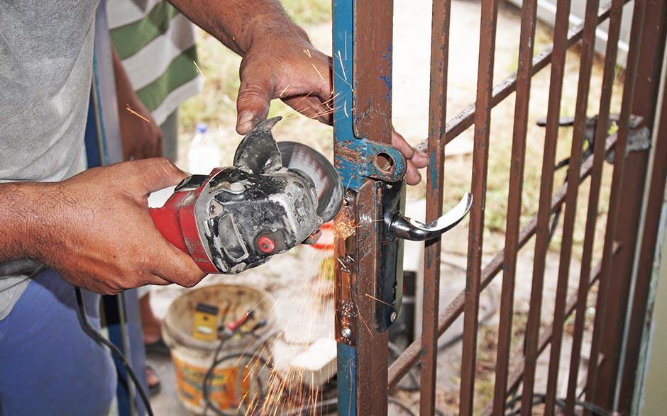 tarif changement serrure Lamorlaye